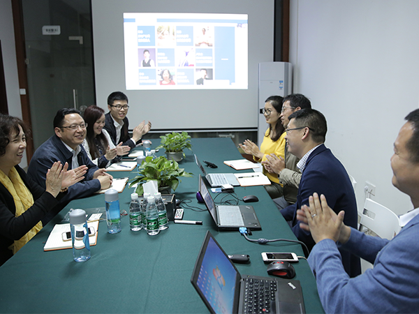 武汉科技大学红瓜子传媒实习基地授牌